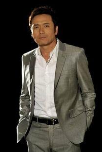 苗侨伟爆料自己兄弟视频,背后故事引人猜测